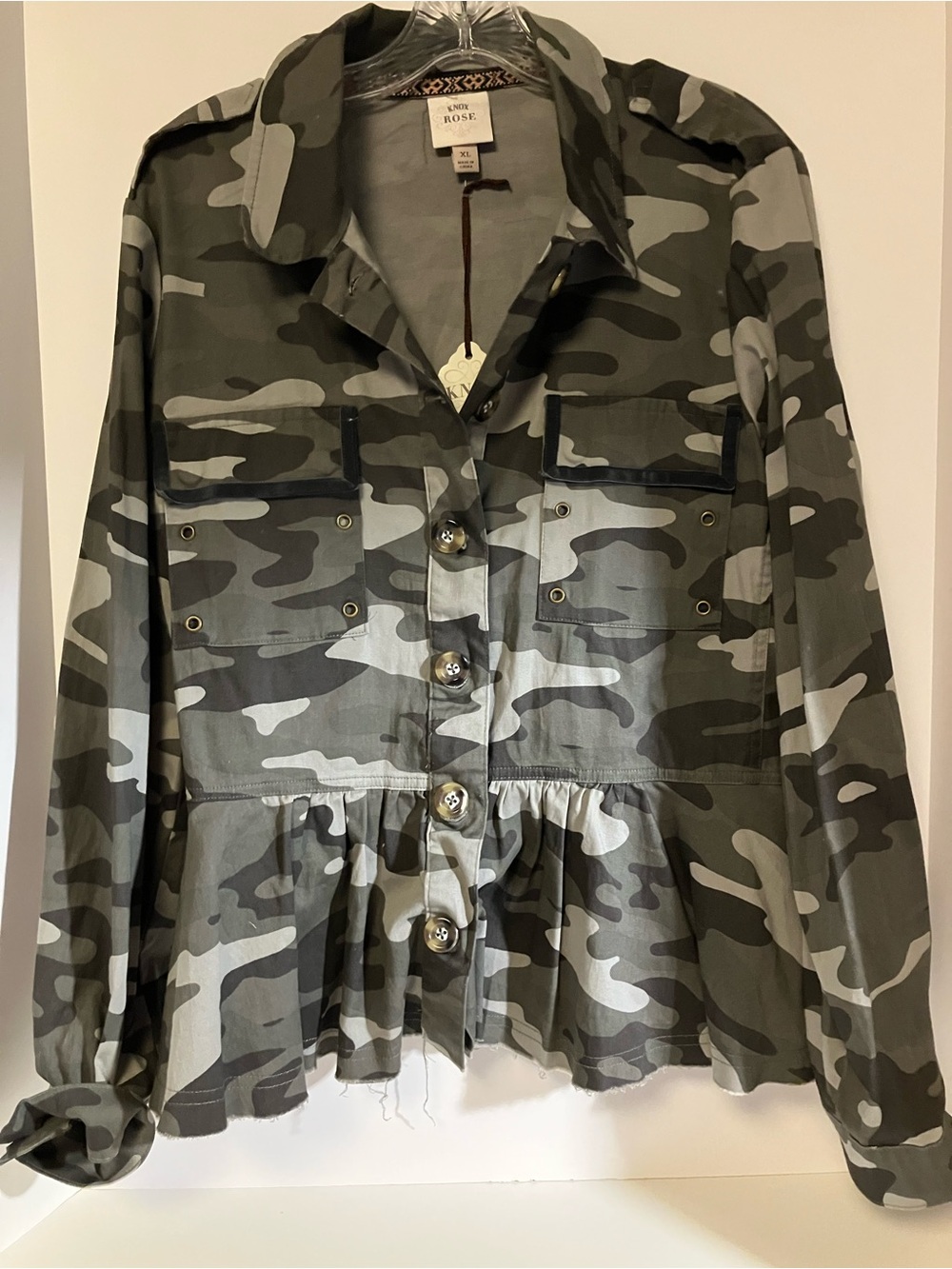 No! Rose Women's Camouflage Peplum Utility Jacket - Green Camo
